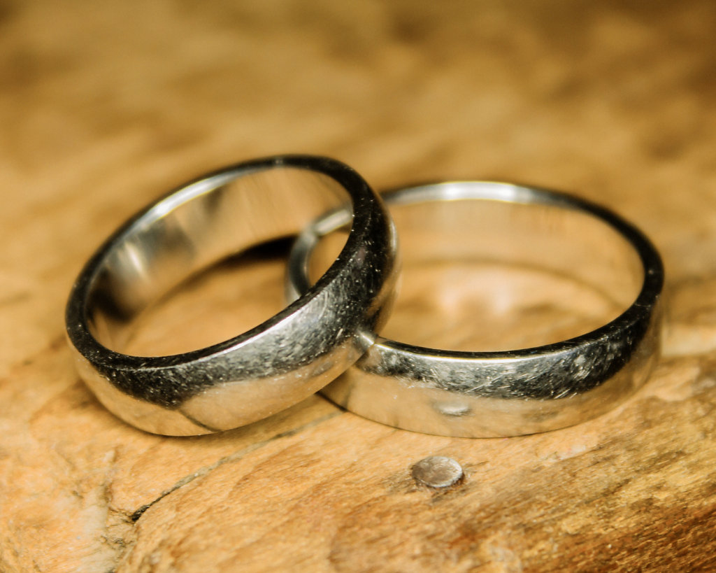 WeddingRing8x10-8893.jpg