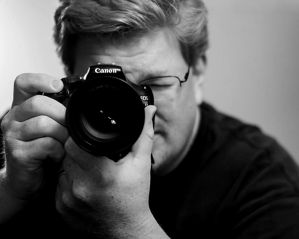 Selfportrait-with-camera-BW.jpg